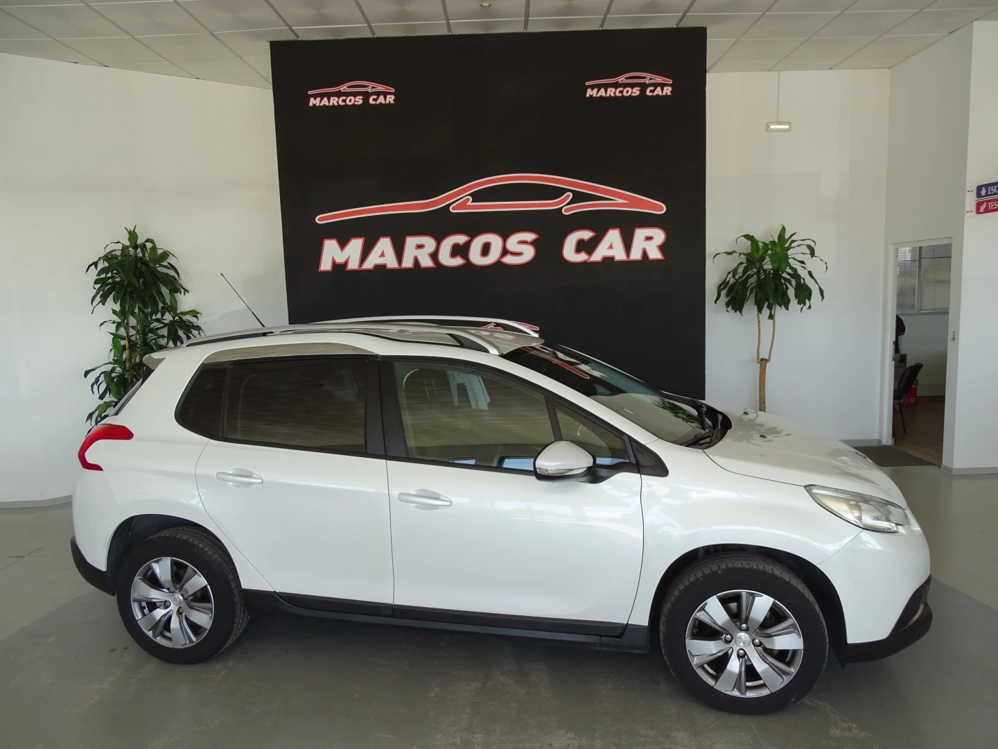 Peugeot 2008 1.6 e-HDi Active