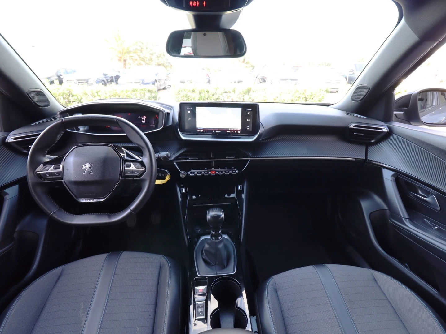 Peugeot 2008 1.2 PureTech Allure