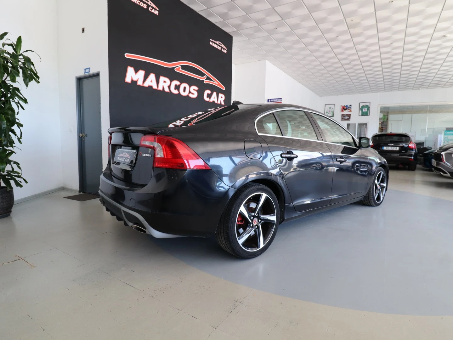 Volvo S60 2.0 D4 R-Design S/S Geartronic