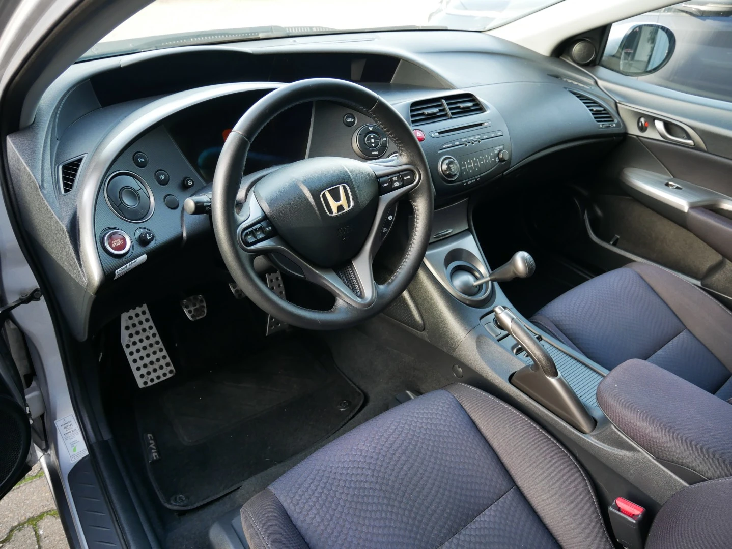 Honda Civic 1.4 i-VTEC Elegance