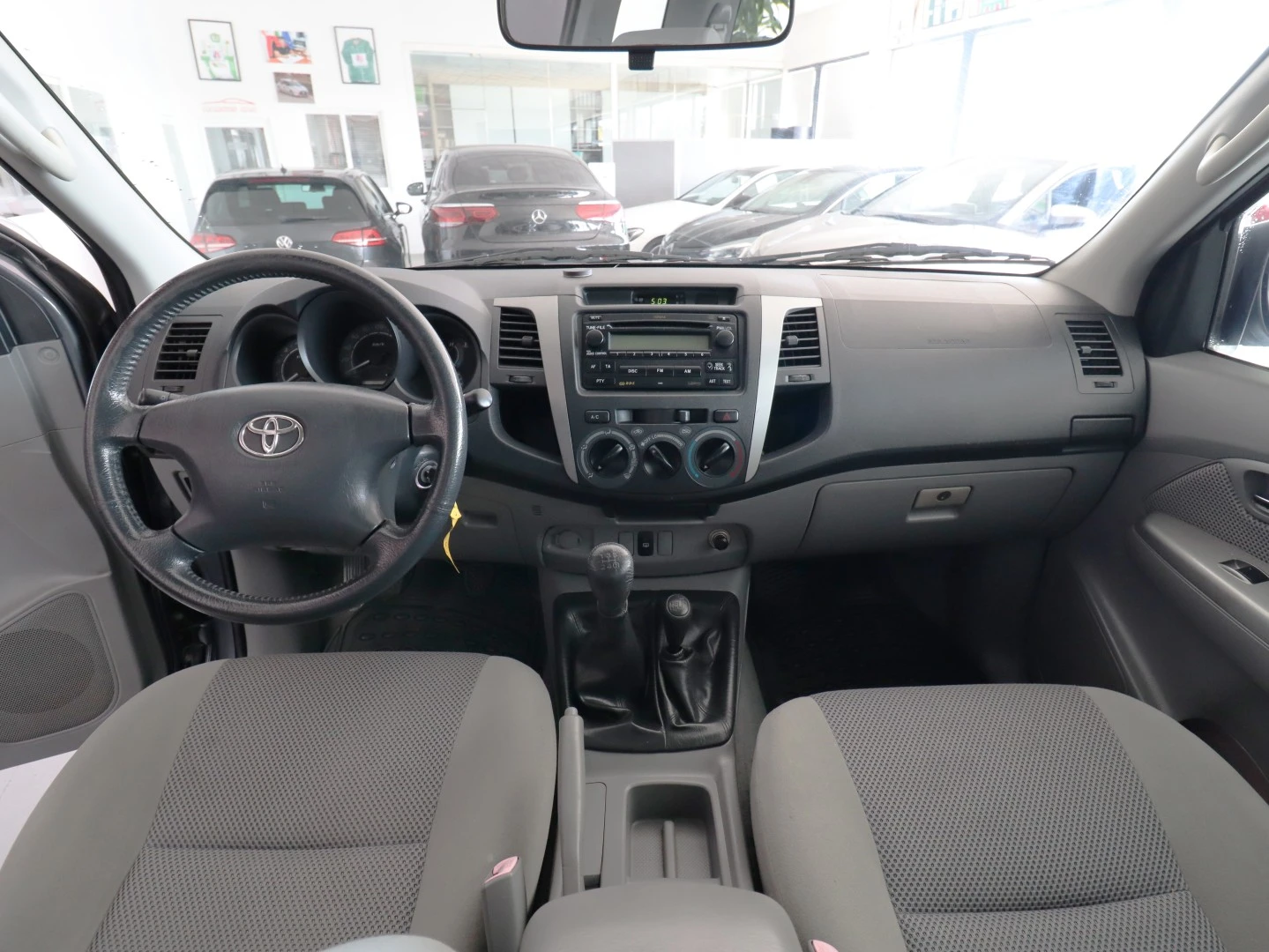 Toyota Hilux 2.5 D-4D 4WD CE AC