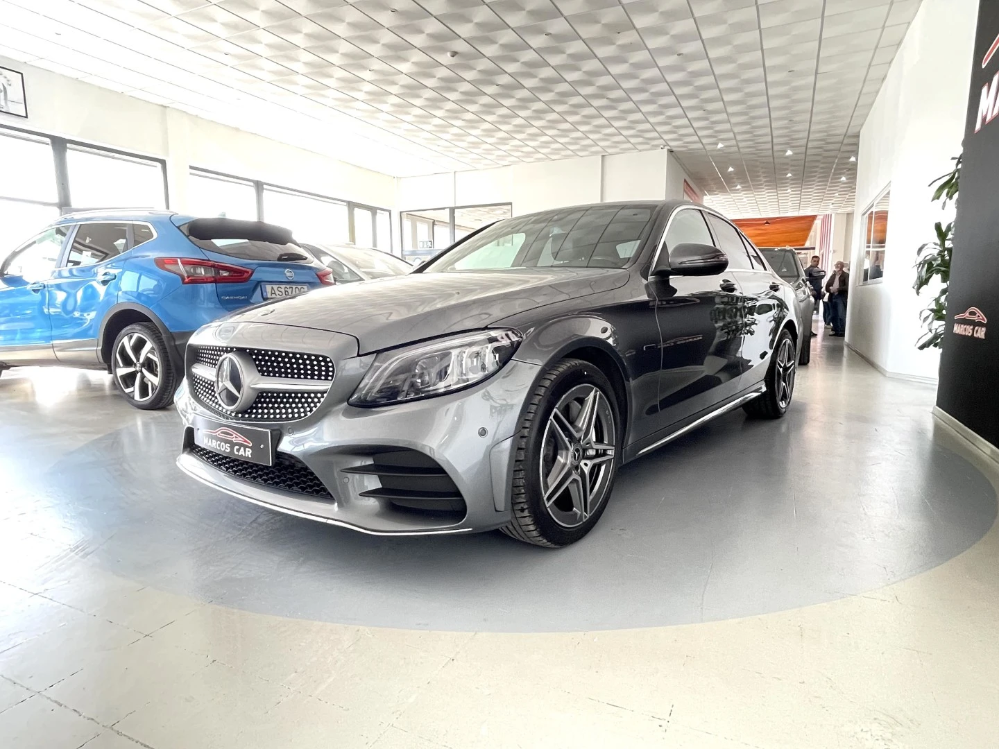 Mercedes-Benz C 300 de AMG Line