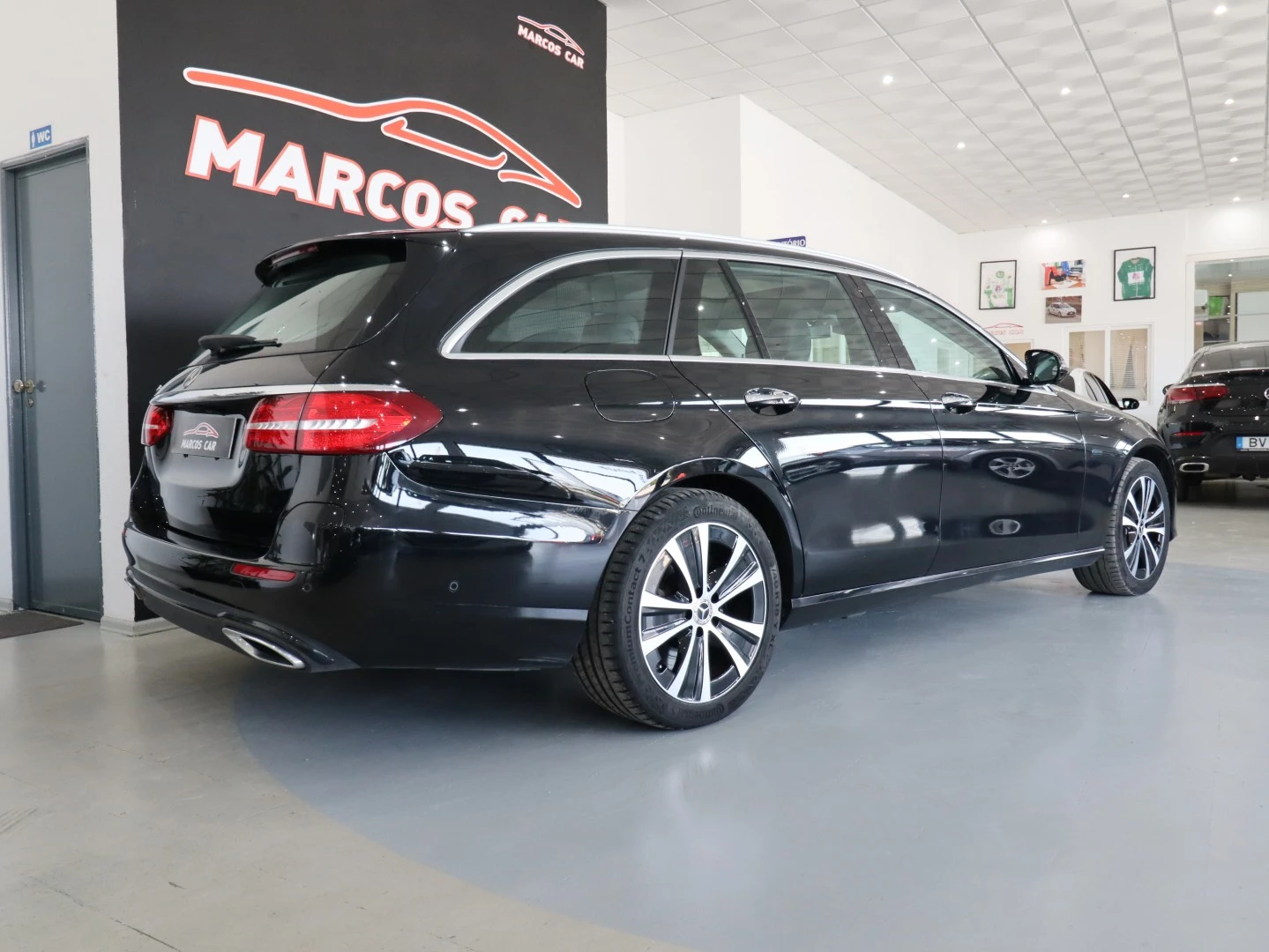 Mercedes-Benz E 300 de T 9G-TRONIC