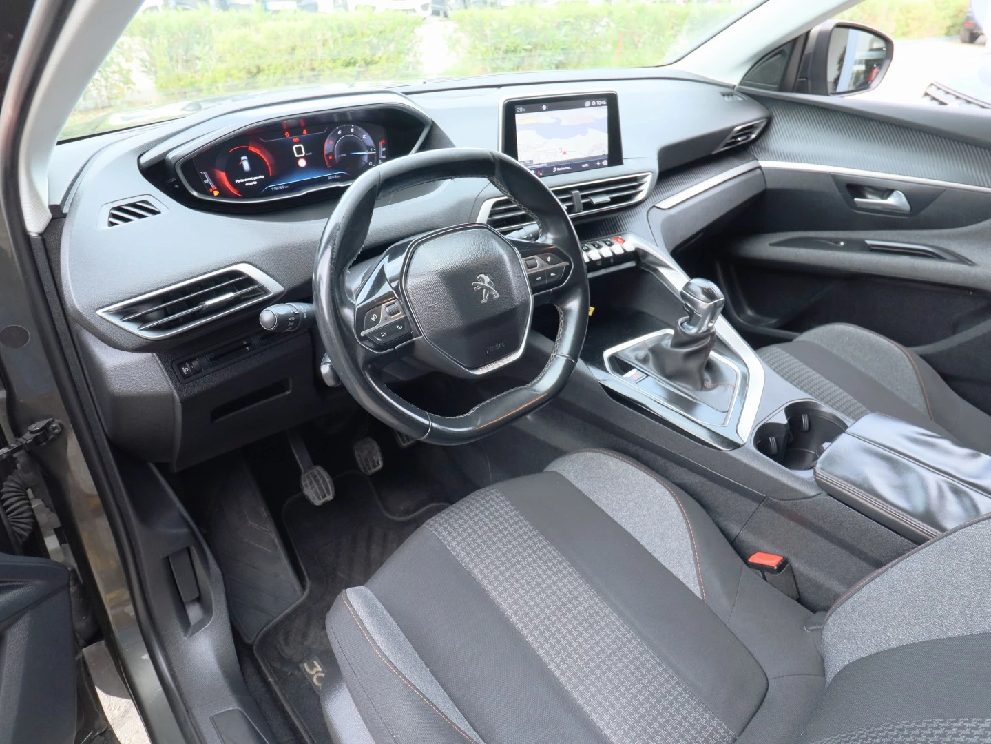Peugeot 3008 1.6 BlueHDi Active