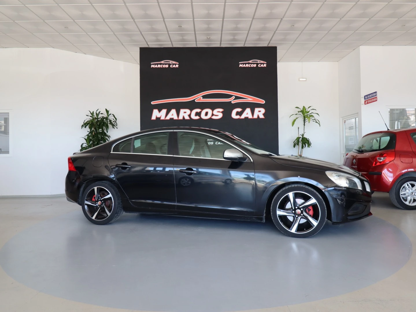 Volvo S60 2.0 D4 R-Design S/S Geartronic