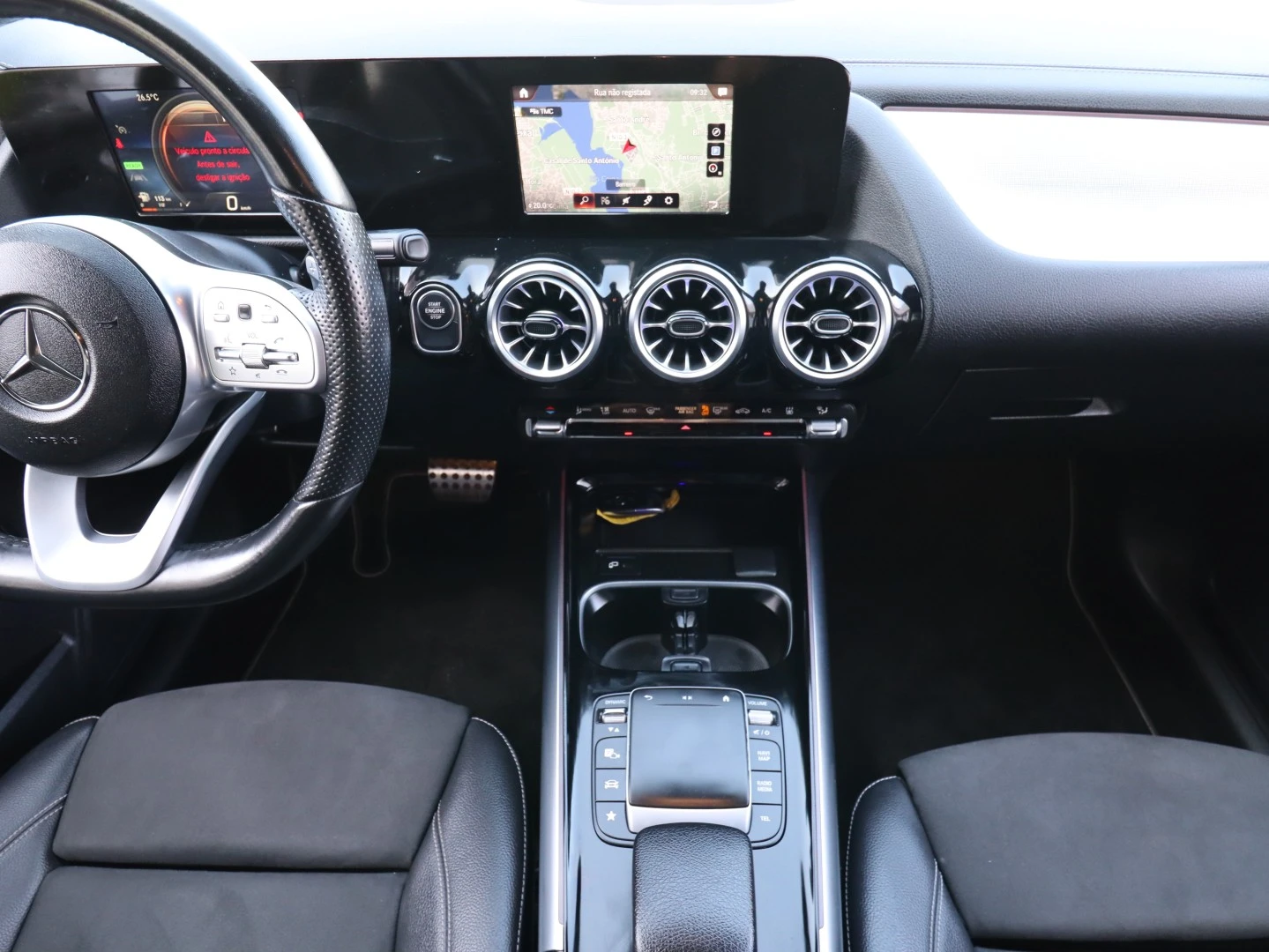 Mercedes-Benz B 250 e AMG Line