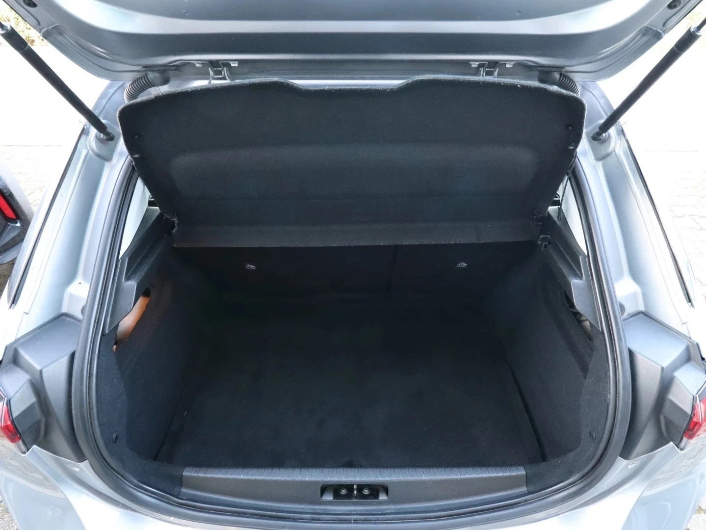 Opel Corsa 1.2 Business