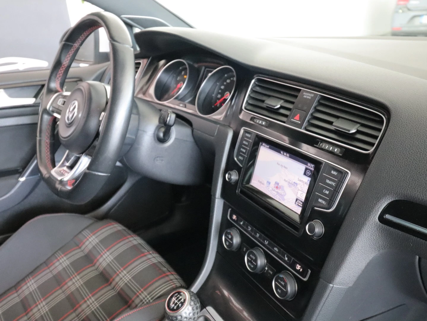 VW Golf GTI Performance