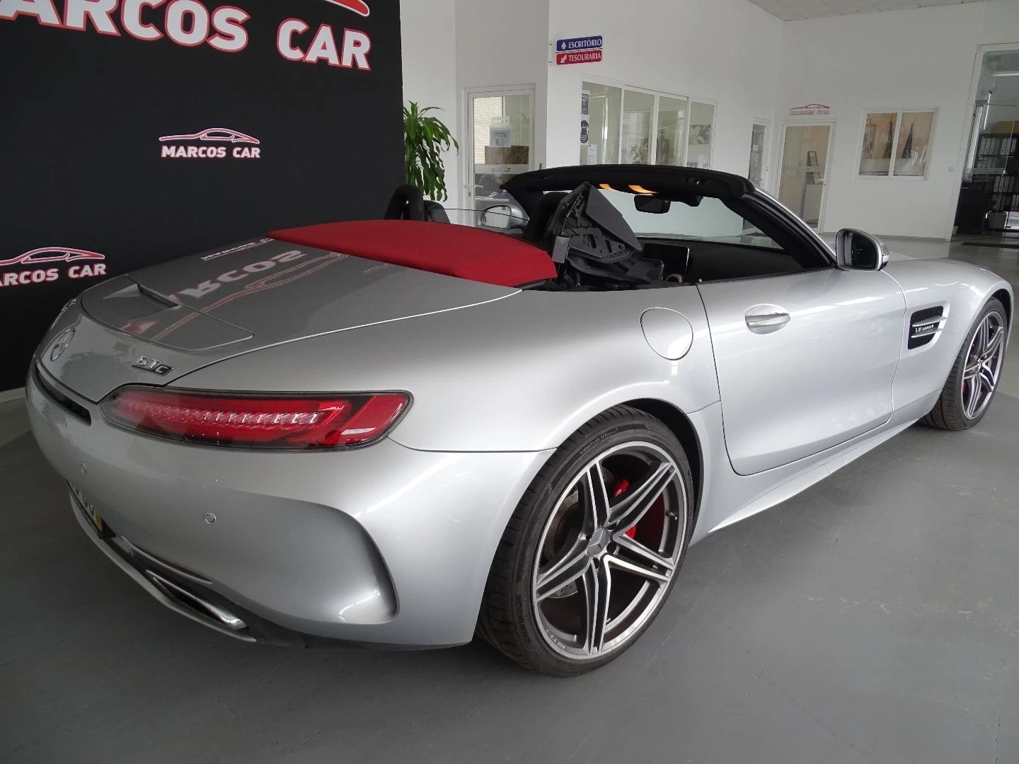 Mercedes-Benz AMG GT C  V8 Biturbo  Roadster