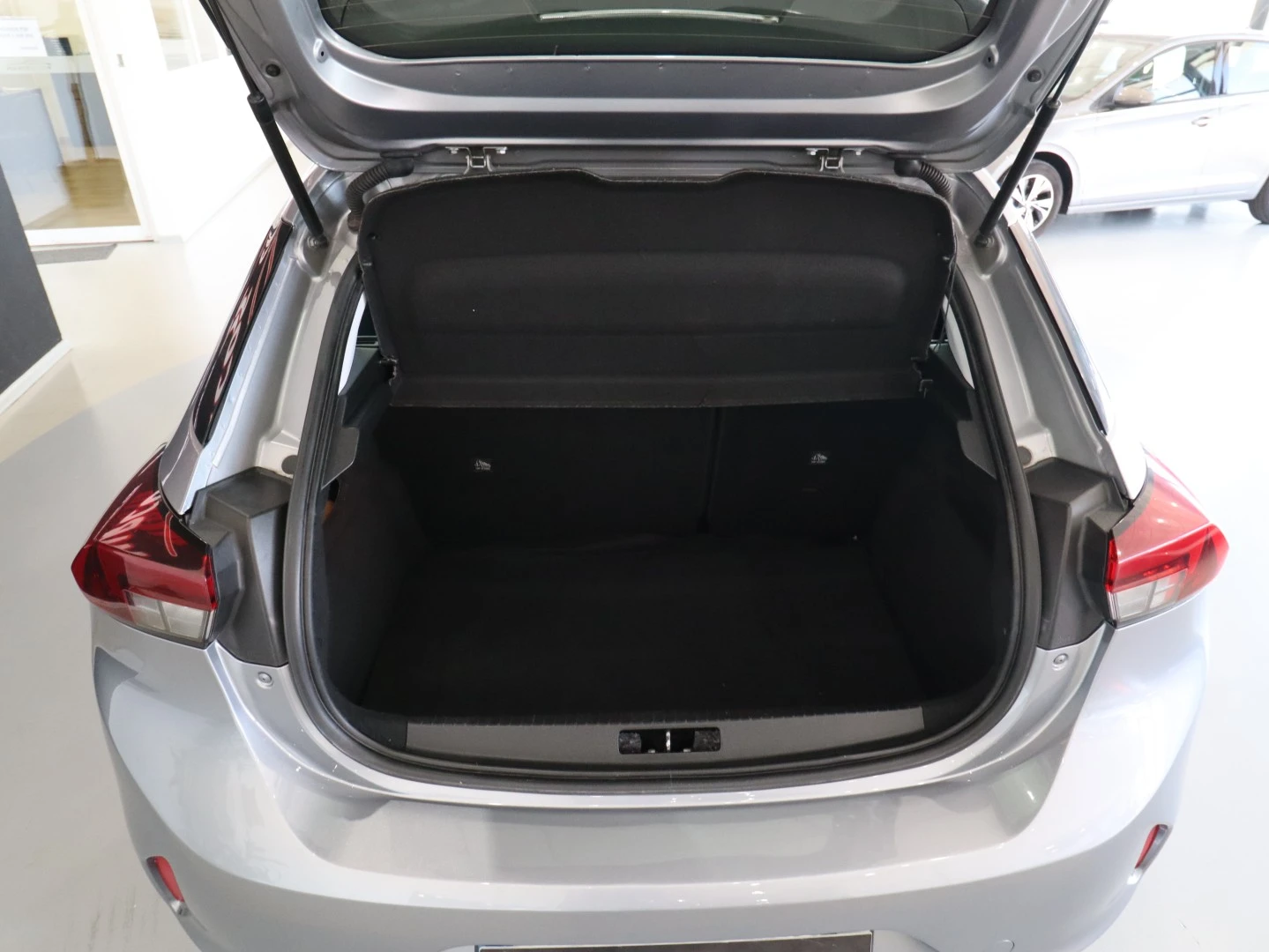 Opel Corsa 1.2 Business