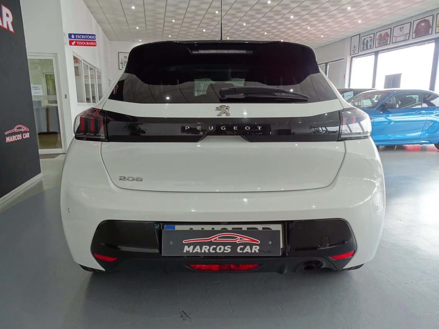 Peugeot 208 1.2 PureTech Allure EAT8