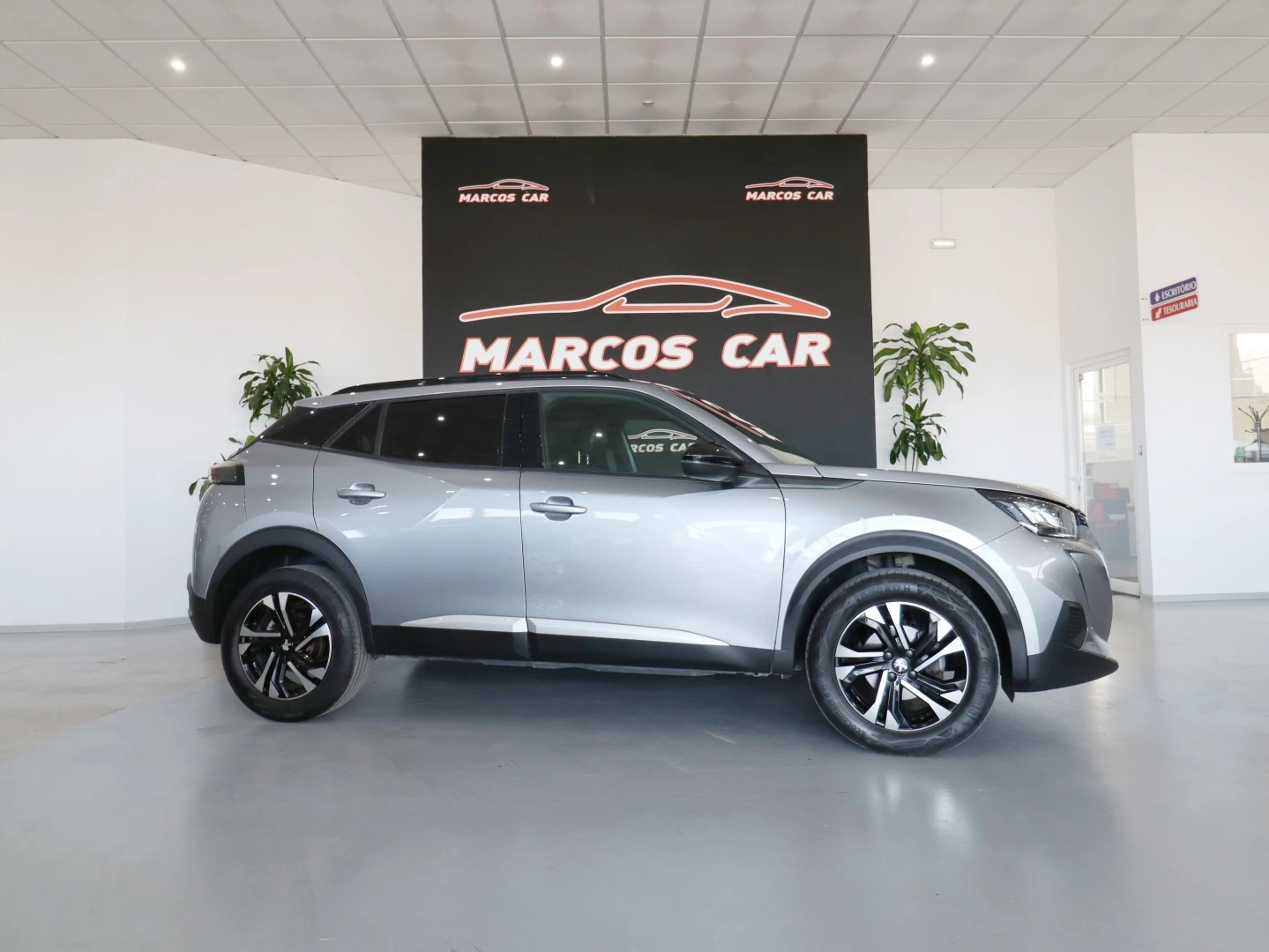 Peugeot 2008 1.2 PureTech Allure
