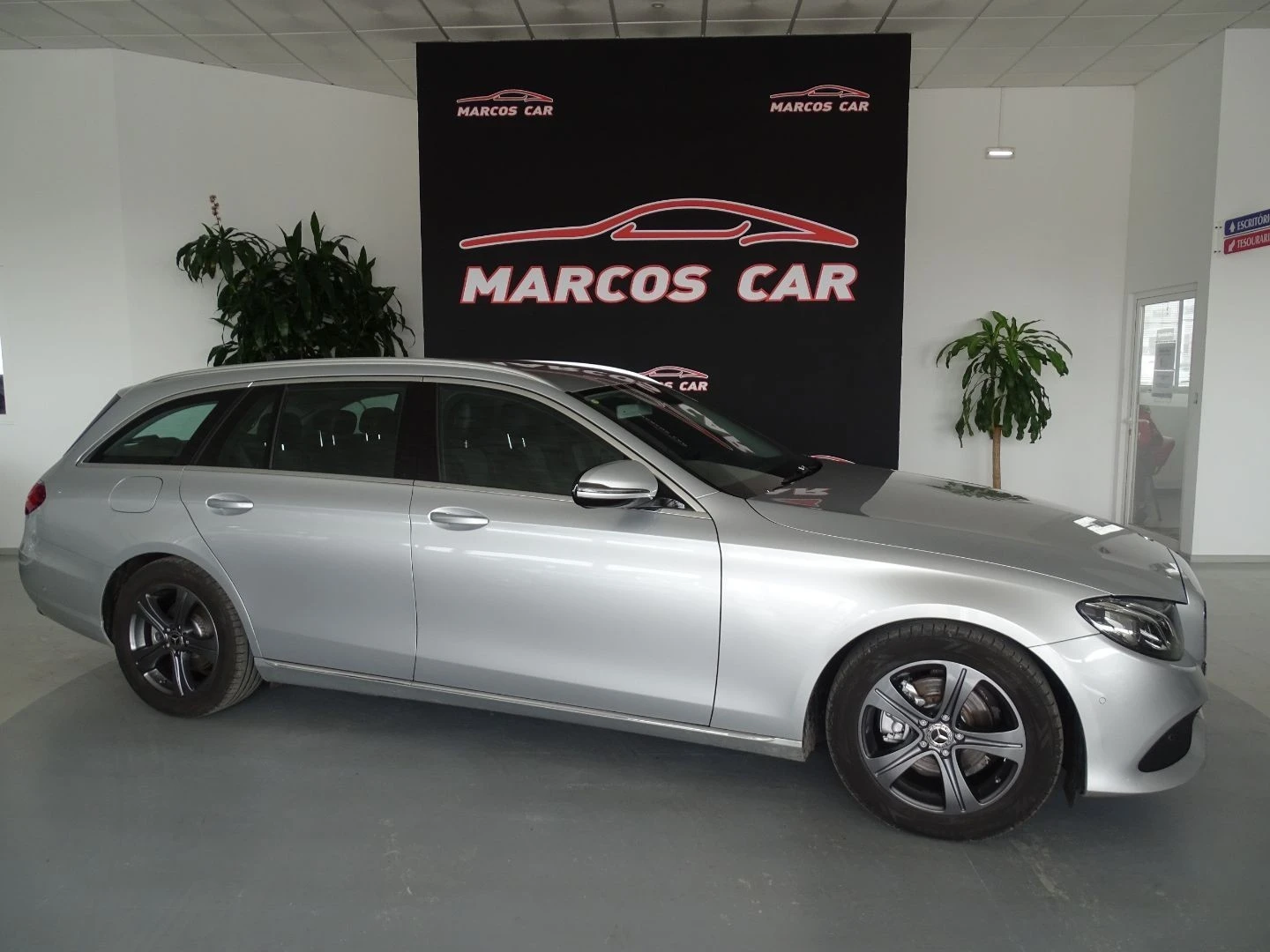 Mercedes-Benz E 220 D Avantgarde