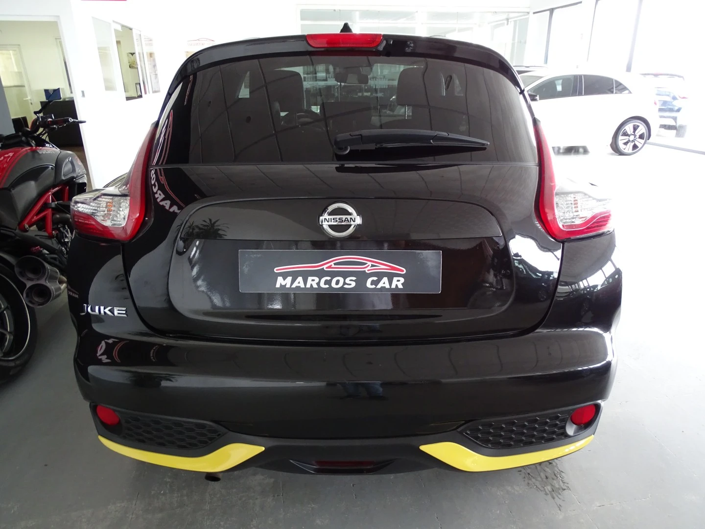 Nissan Juke 1.2 DIG-T N-Co P.Ext.1 Yellow S.