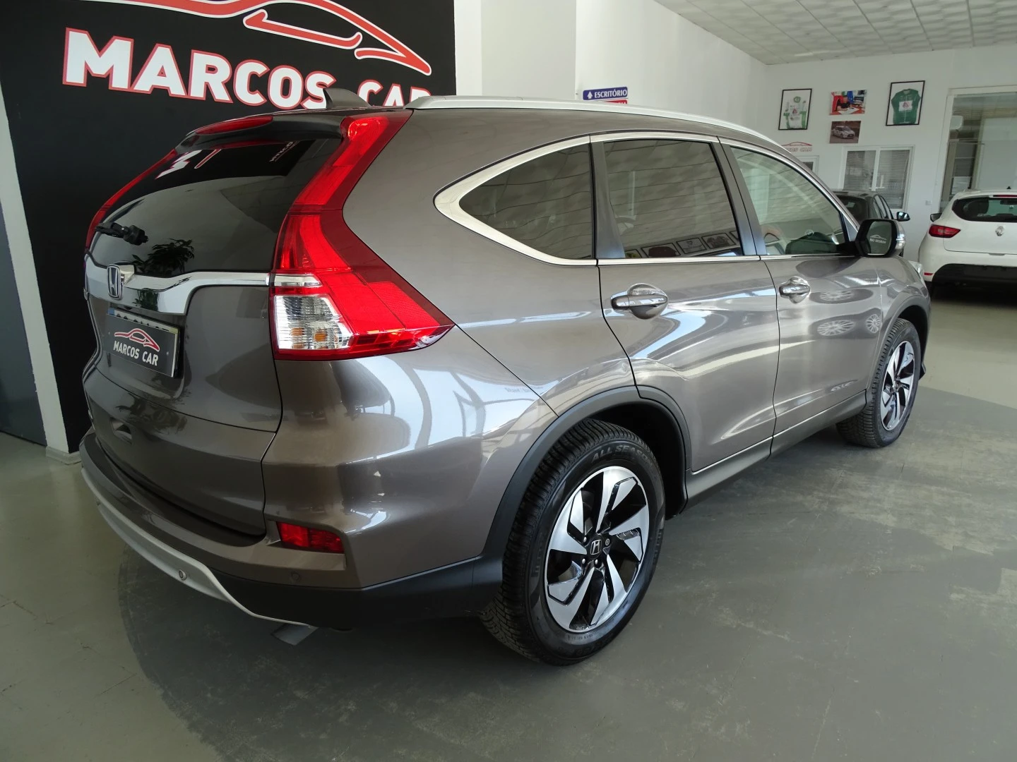 Honda CR-V 1.6 i-DTEC AT Executive Sensing