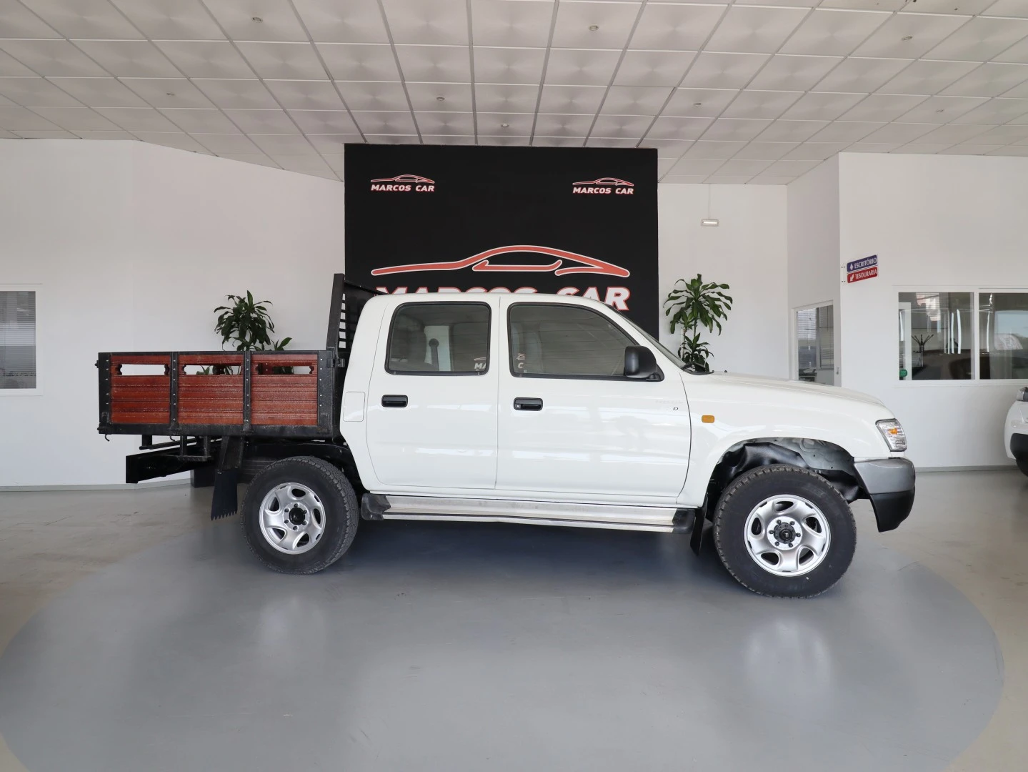 Toyota Hilux 2.5 D-4D CE AC