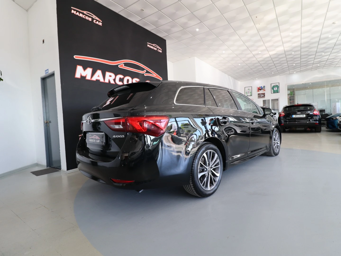 Toyota Avensis Touring Sports 1.6 D-4D Exclusive+GPS