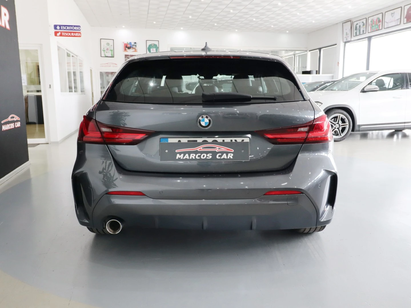BMW 116 d Pack Desportivo M