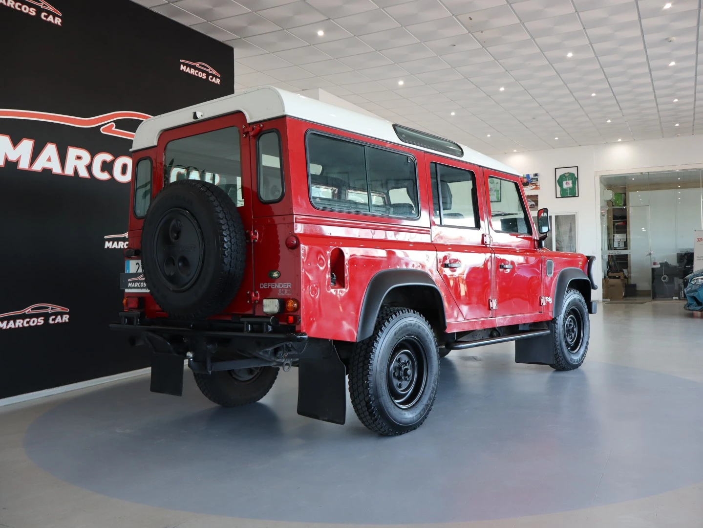 Land Rover Defender 110 2.5 TD5 Metal Top