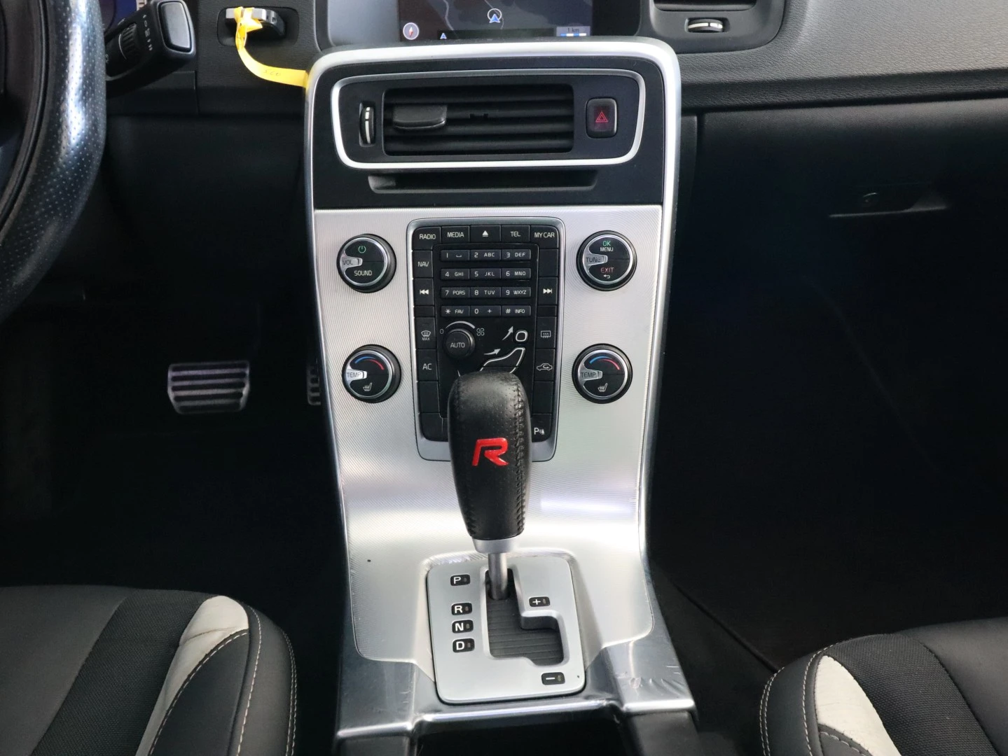 Volvo S60 2.0 D4 R-Design S/S Geartronic