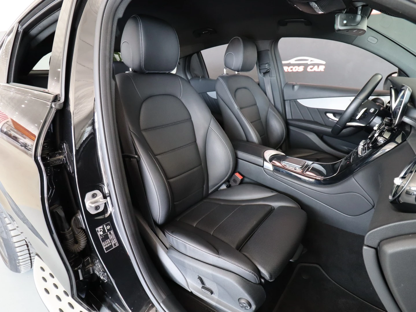 Mercedes-Benz GLC 300 AMG