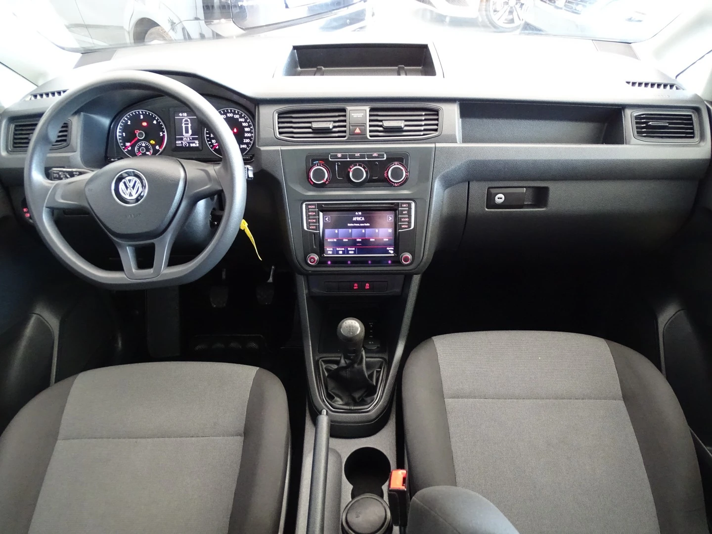 VW Caddy 2.0 TDI (5L)