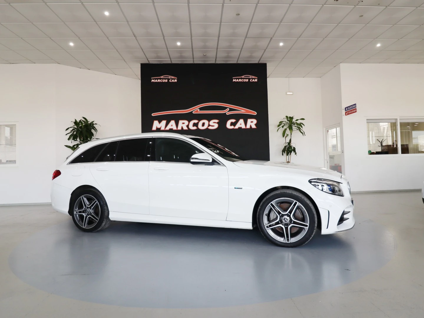 Mercedes-Benz C 300 de AMG Line