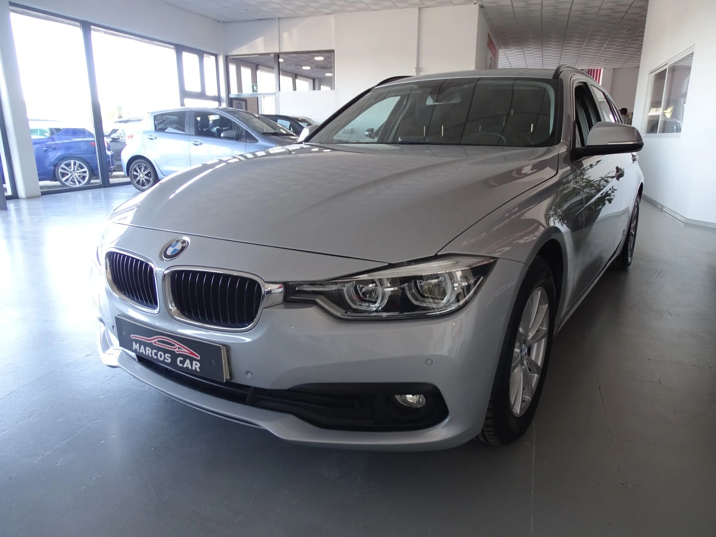 BMW 320 d Touring Advantage Auto