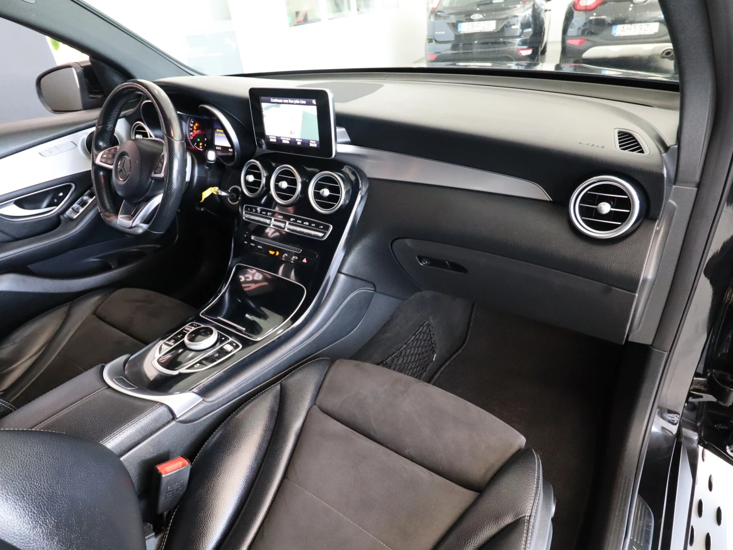 Mercedes-Benz GLC 220 d 4Matic 9G-TRONIC AMG Line