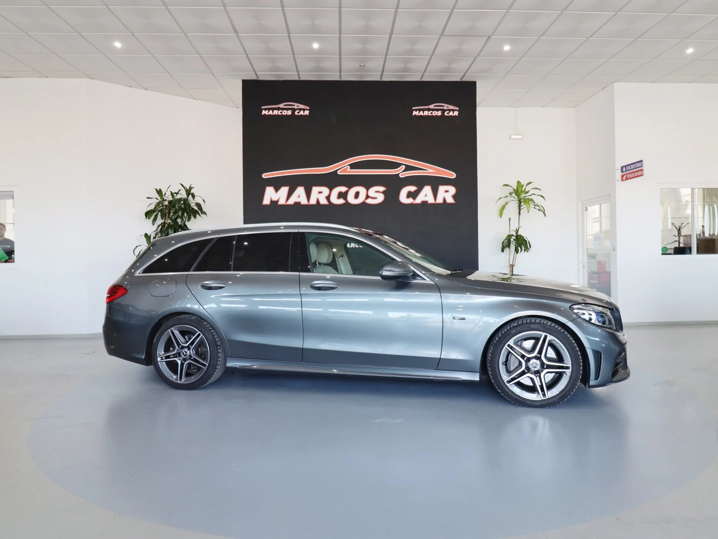 Mercedes-Benz C 300 Amg Line