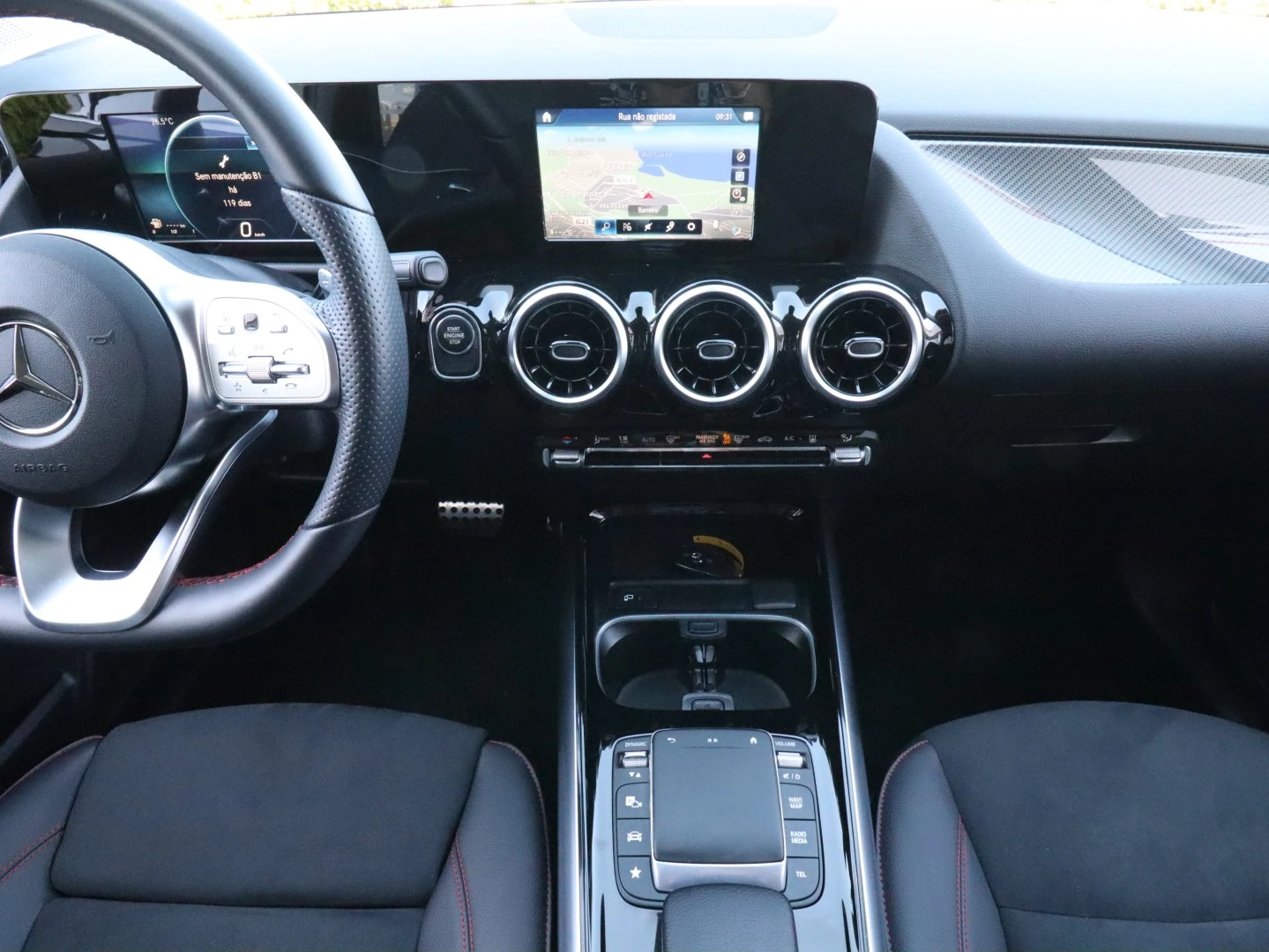 Mercedes-Benz B 250 e AMG Line