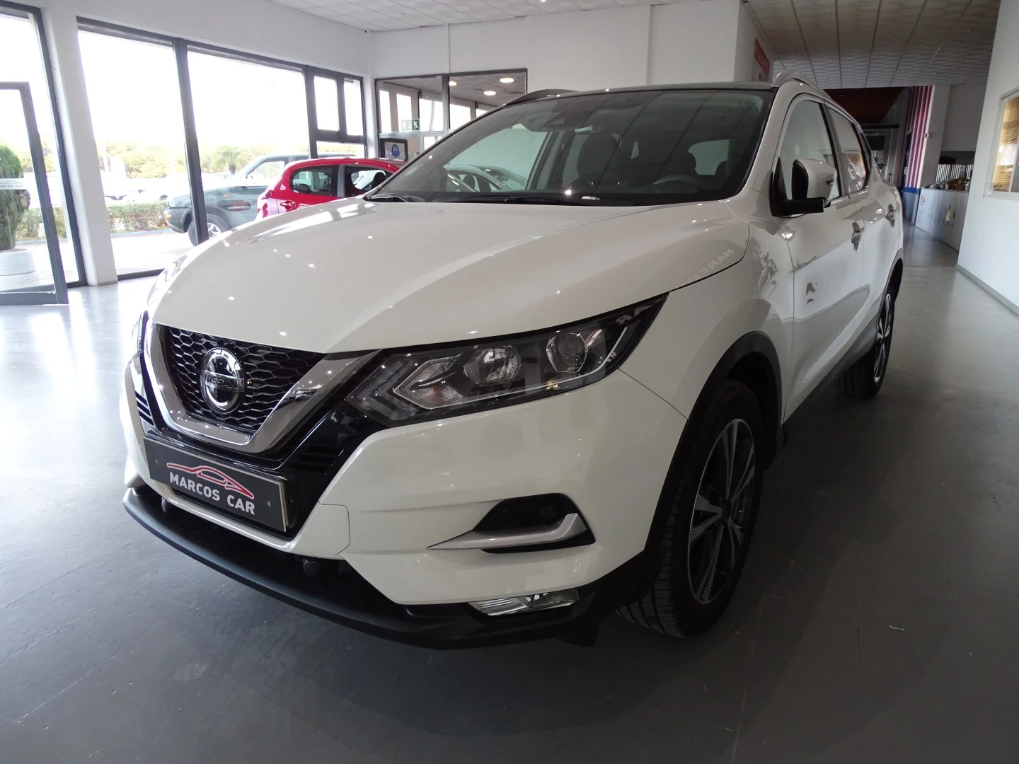 Nissan Qashqai 1.3 DIG-T N-Connecta J18