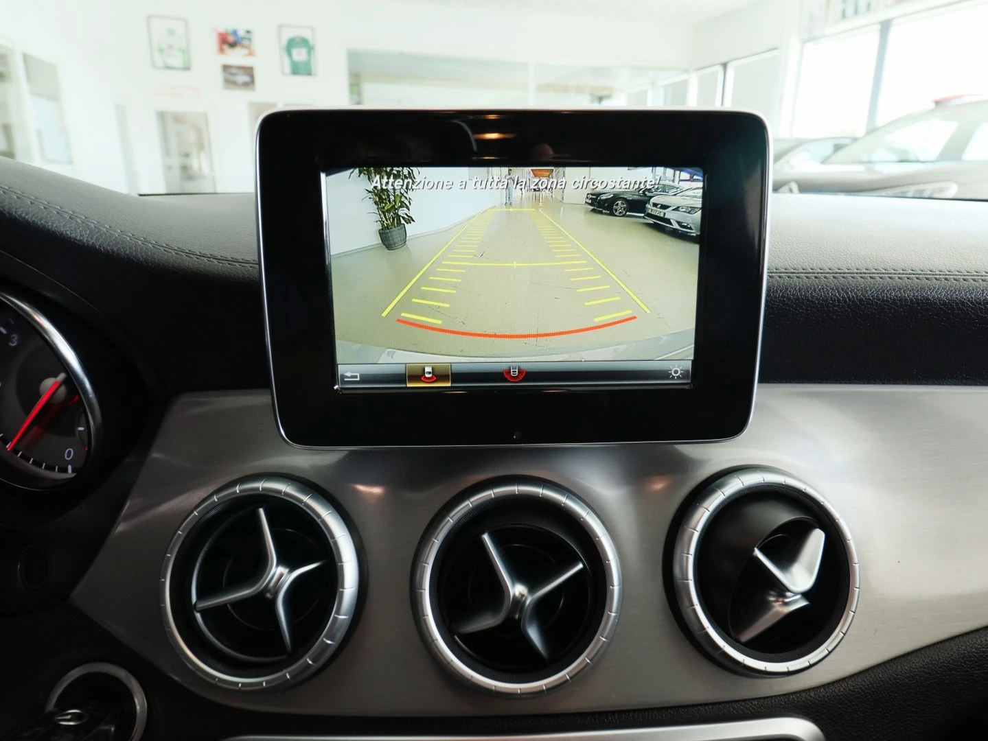 Mercedes-Benz CLA 180 CDi AMG Line