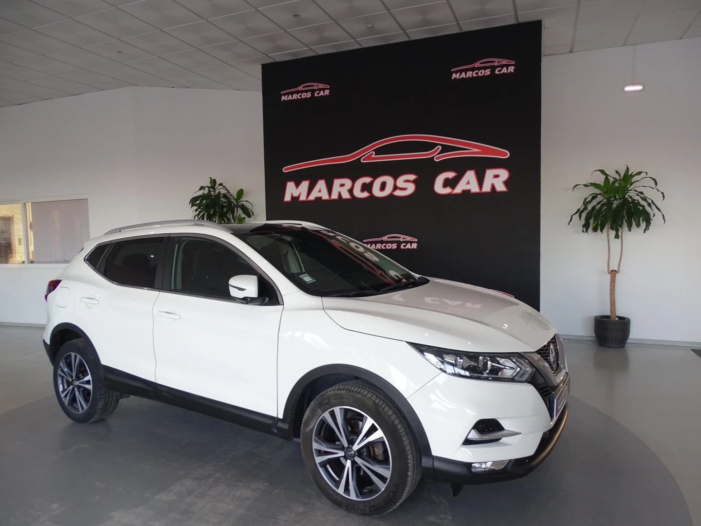 Nissan Qashqai 1.3 DIG-T N-Connecta J18