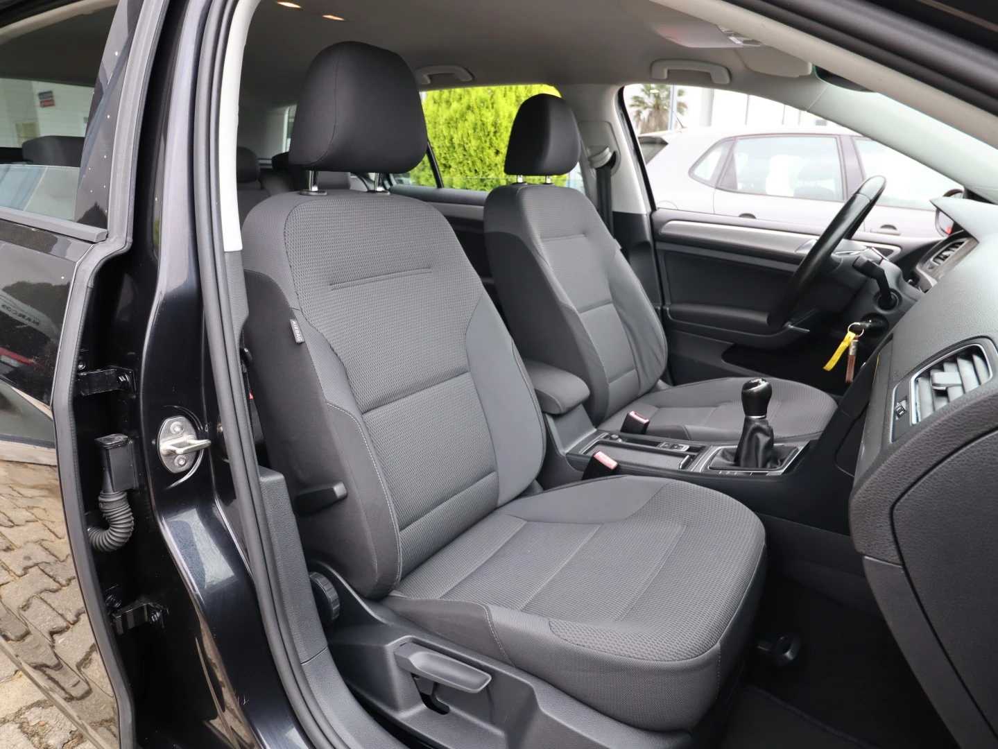 VW Golf Variant 1.6 TDi BlueMotion Confortline