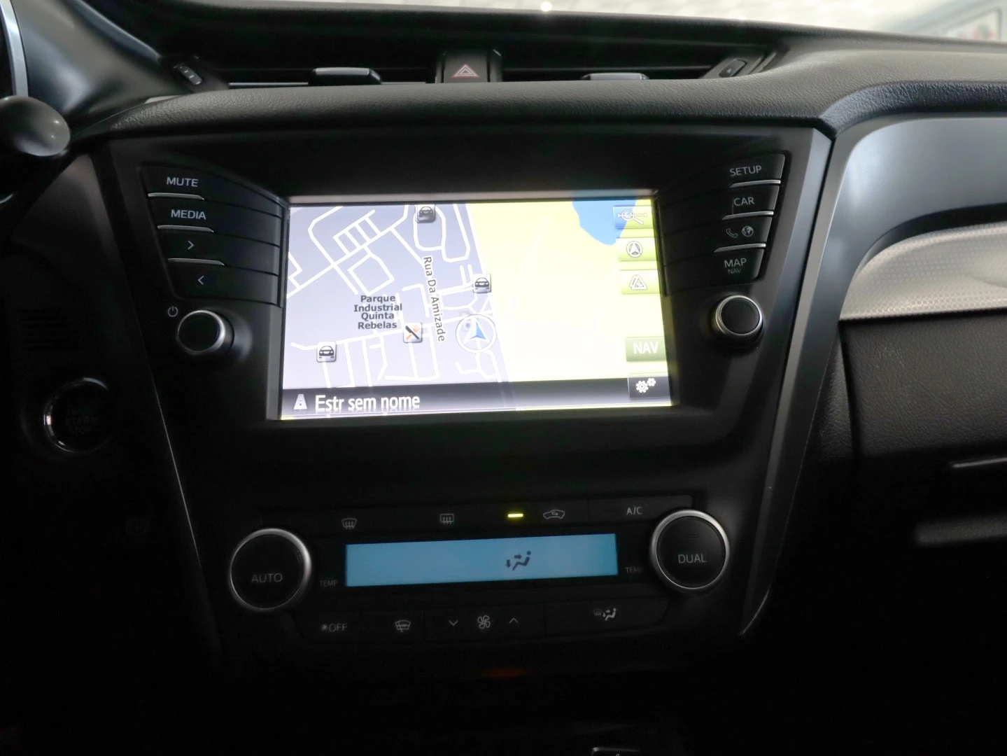 Toyota Avensis Touring Sports 1.6 D-4D Exclusive+GPS