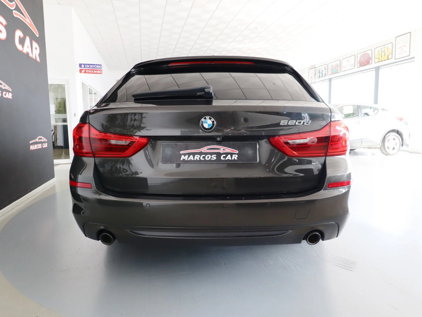 BMW 520 d Touring sport -auto