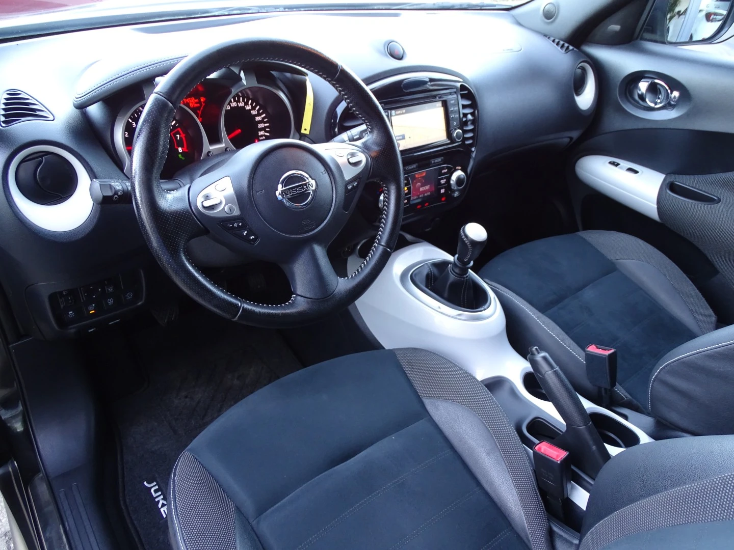 Nissan Juke 1.2 DIG-T Black Edition