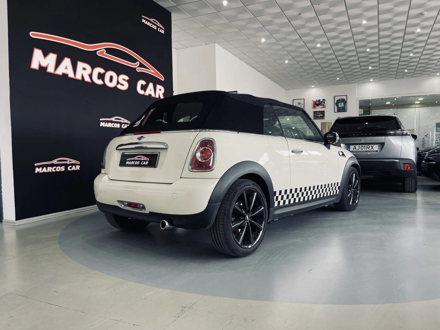 MINI Cabrio Cooper D