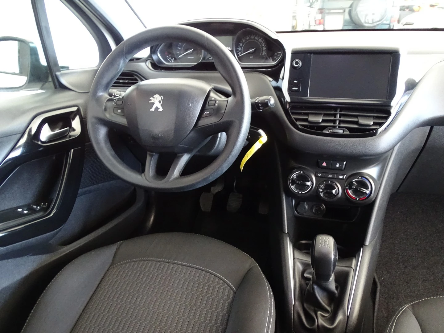 Peugeot 208 1.6 BlueHDi Active