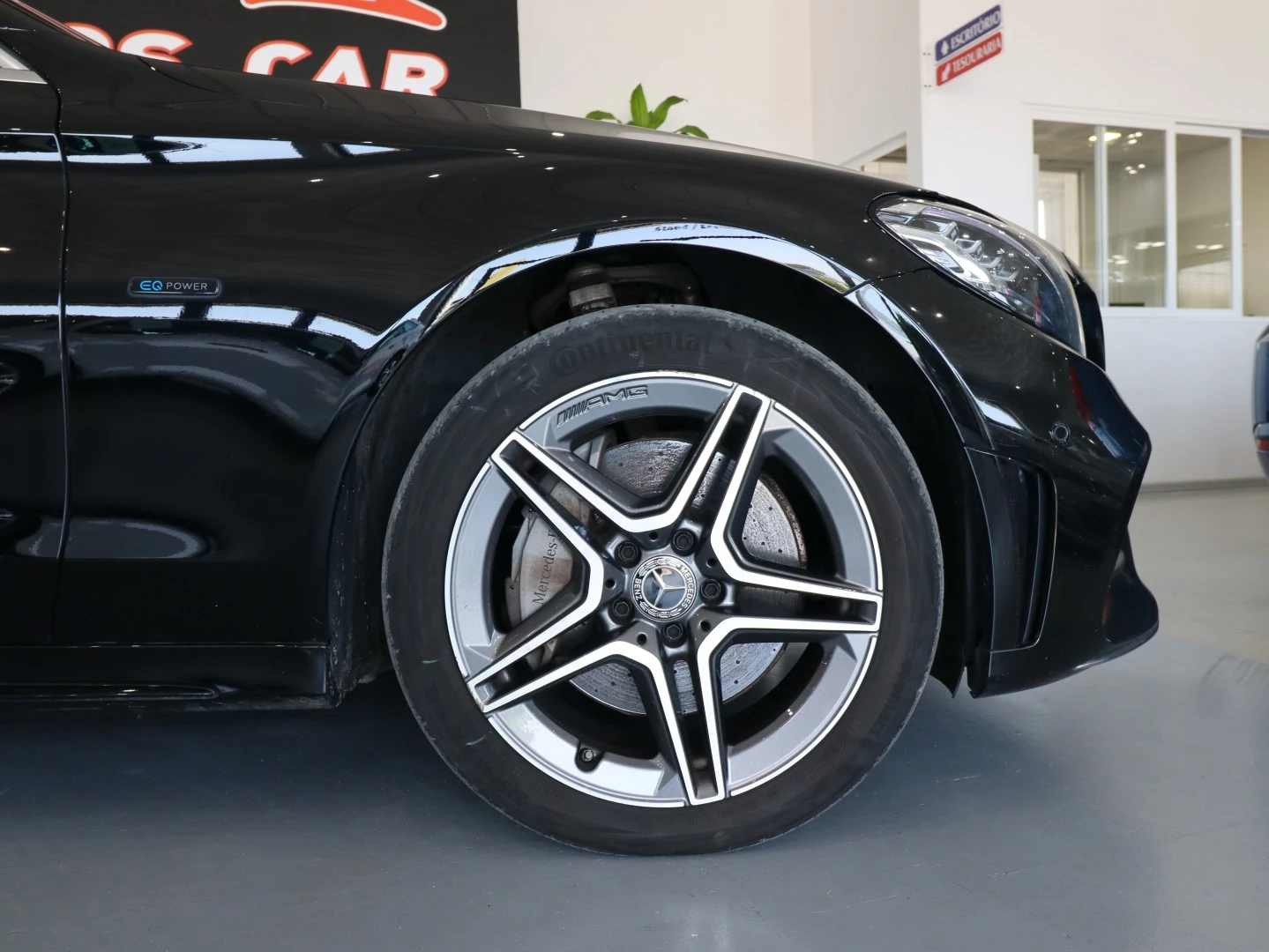 Mercedes-Benz C 300 de AMG Line