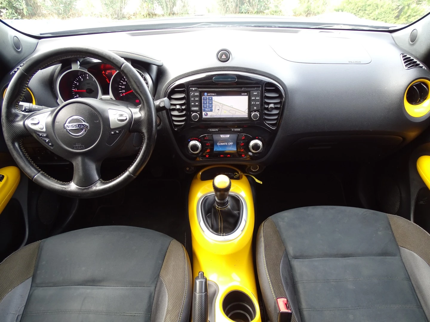 Nissan Juke 1.2 DIG-T N-Co P.Ext.1 Yellow S.