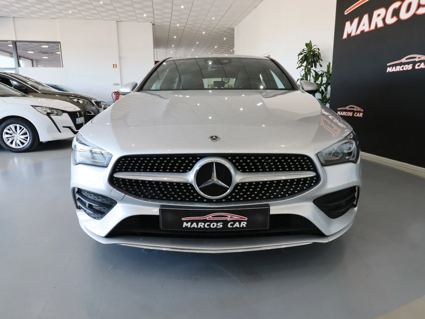 Mercedes-Benz CLA 250 e Shooting Brake AMG Line