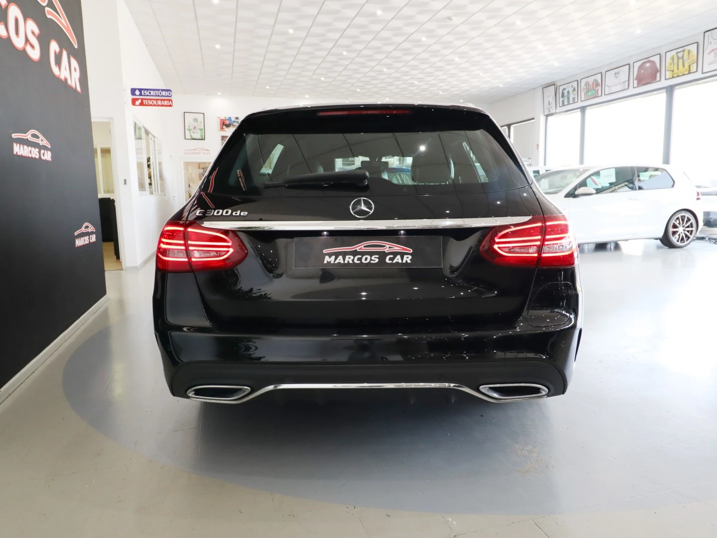 Mercedes-Benz C 300 de AMG Line