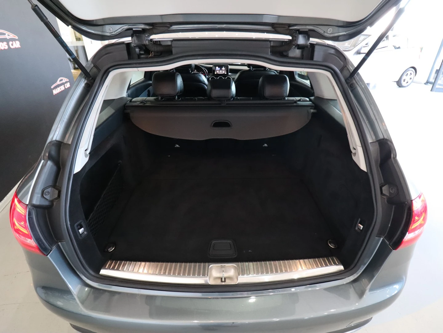 Mercedes-Benz C 200 d Station 7G-TRONIC Avantgarde