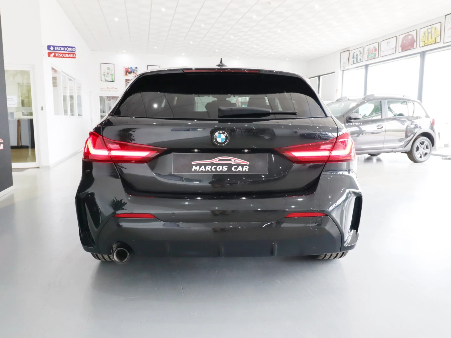 BMW 116 d Pack M Auto