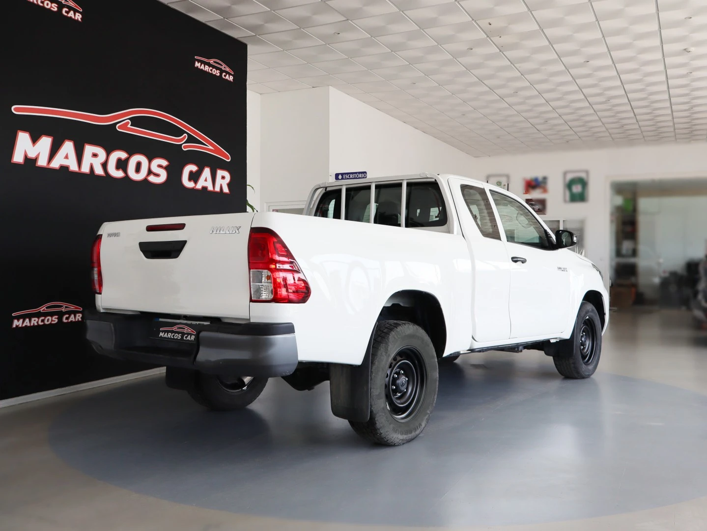 Toyota Hilux 2.4 D LN105L Cx Metalica