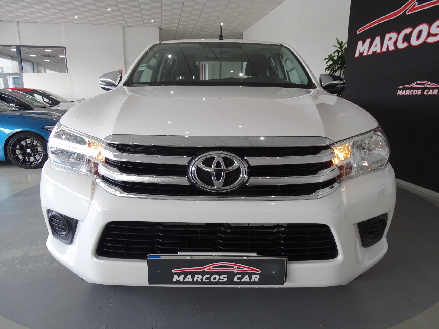 Toyota Hilux 2.4 D-4D 4WD CD CHallenge