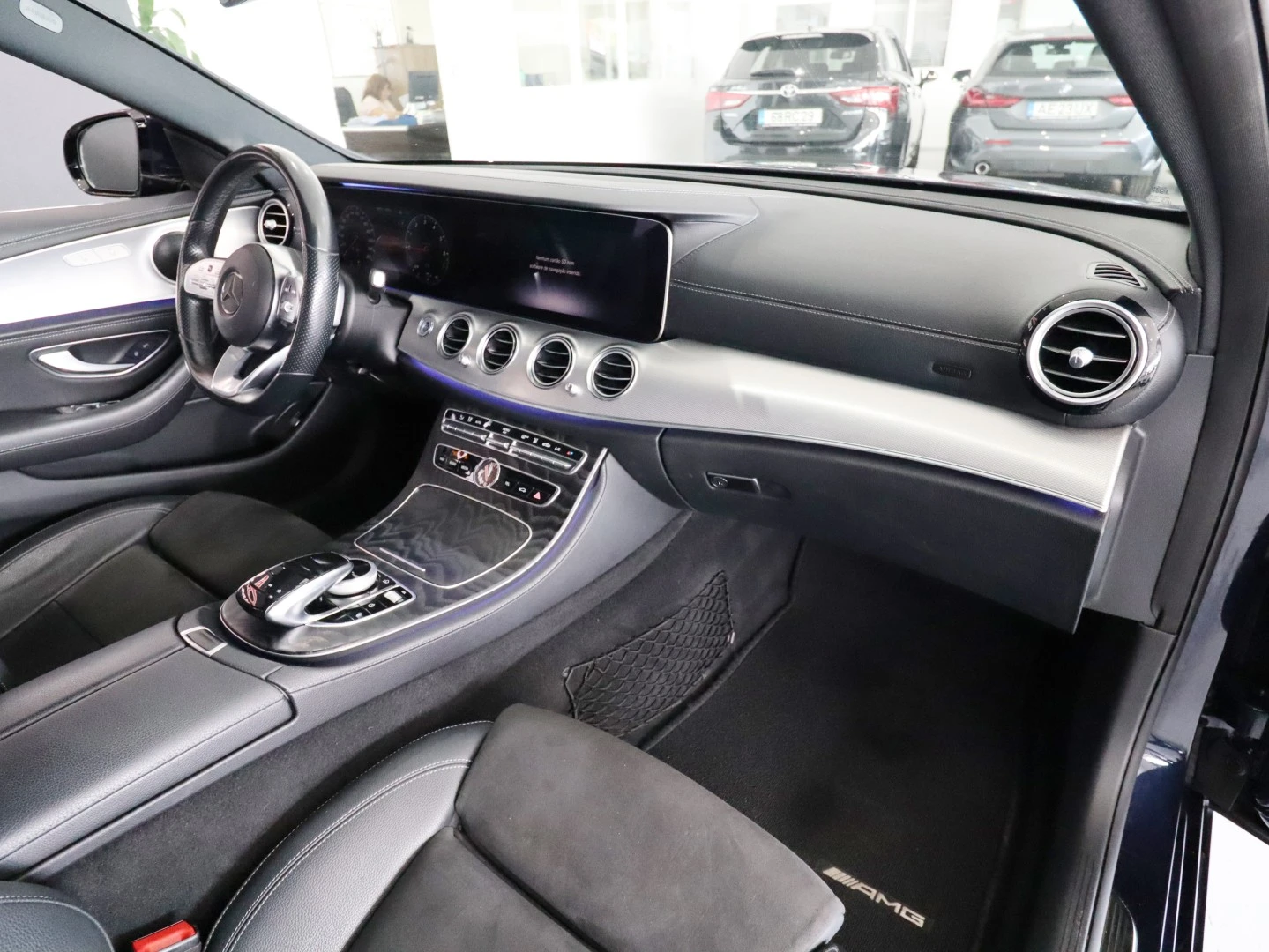 Mercedes-Benz E 300 De Avantgarde