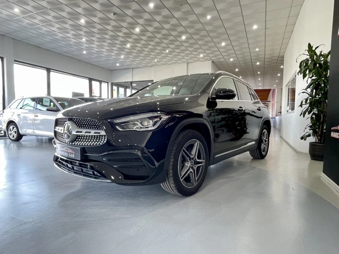 Mercedes-Benz GLA 250 e AMG Line